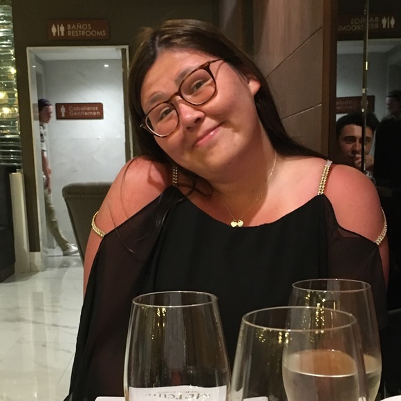 Meet your Posher, Paula - Picture 1 of 1